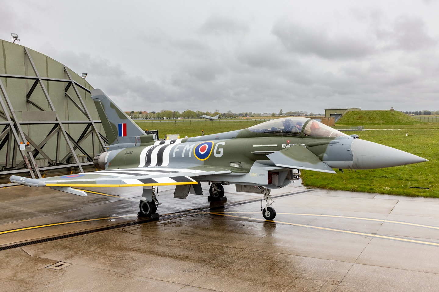 RAF unveils new Typhoon special scheme for airshow duties
